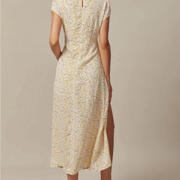 RIHOAS Yellow Floral Asymmetrical Dress - Picture 4 of 5